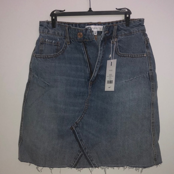 Never worn dynamite denim skirt - Picture 1 of 2